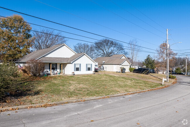 Ranch-style homes can be found throughout the Santa Fe.