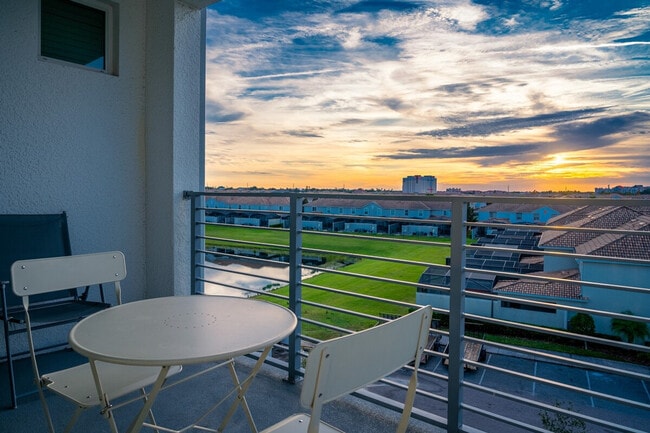 Purple Chair Condo at Storey Lake Resort unit ID1018148P, Kissimmee, FL 34746 - photo 4