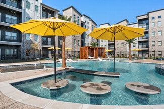 3751 Heritage Towne Blvd, Midlothian, TX 76065