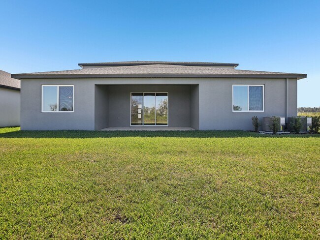 1922 Coolridge Place, Zephyrhills, FL 33541 - photo 4