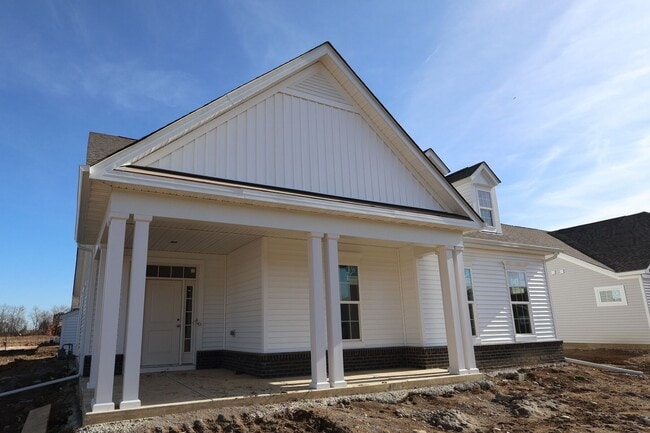 4549 Corsican Loop E, Hilliard, OH 43026 - photo 2