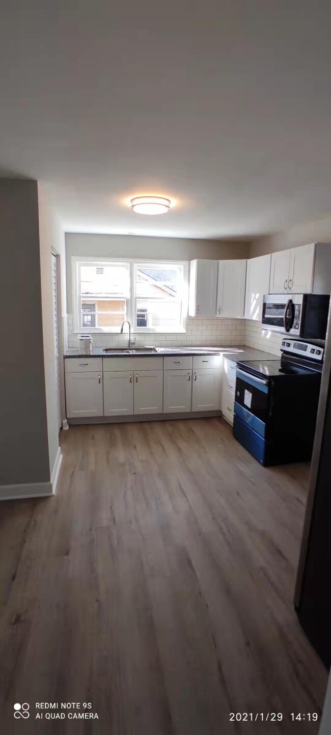 2318 Amber Crest Dr, Gastonia, NC 28052