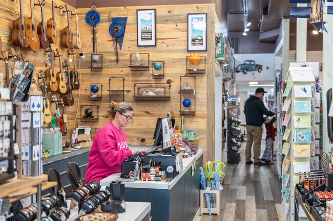 Mozart, Earhart & Me is a gift shop with unqiue items located in Downtown Livermore.