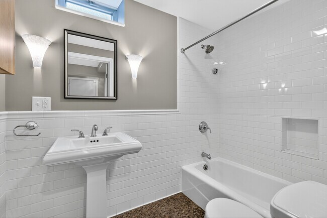 55 Thatcher St unit A, Brookline, MA 02446 - photo 7