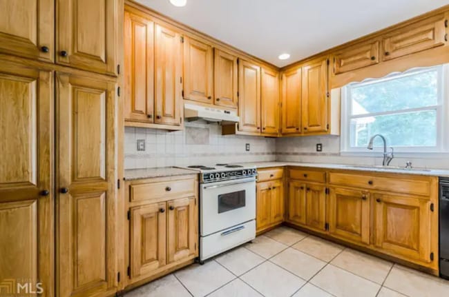 2-4 Hickory Ridge, Cumming, GA 30040 - photo 5