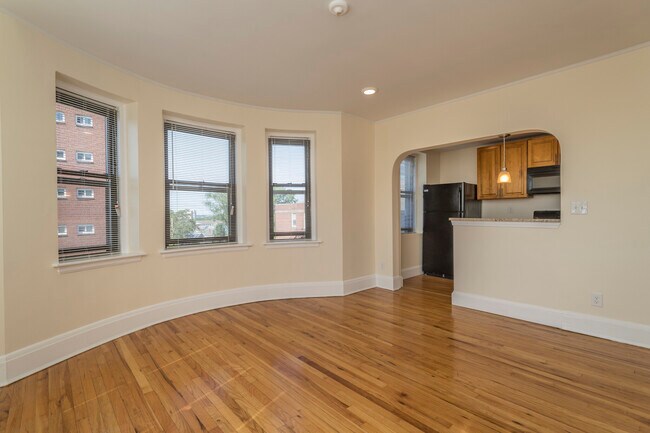 140 Highland Ave unit 11, Somerville, MA 02143 - photo 4