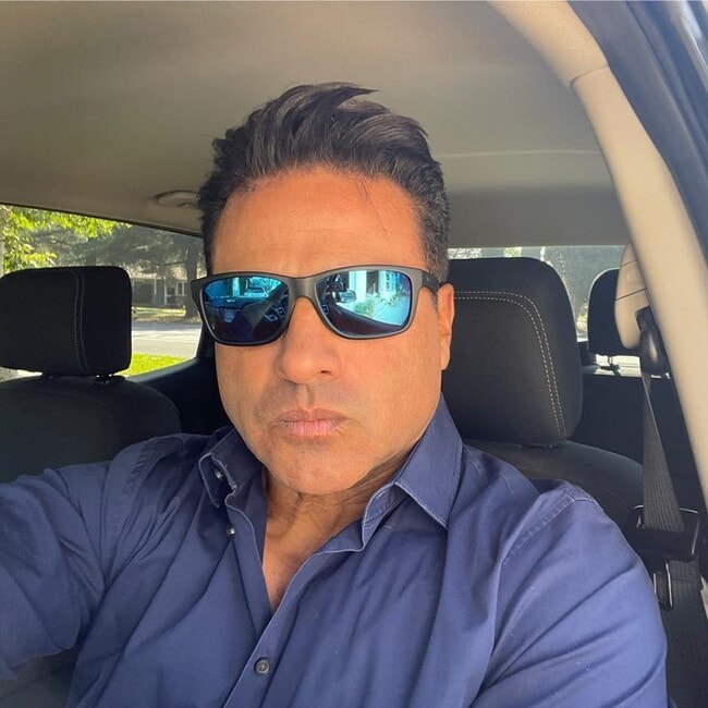 Agent Photo