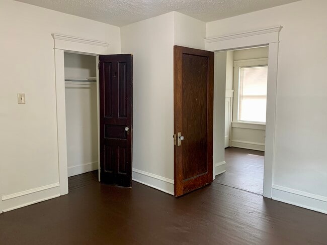 201 Broad Ave NW, Canton, OH 44708 - photo 7