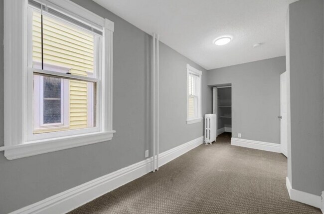 1055 7th St W unit 1, Saint Paul, MN 55102 - photo 7