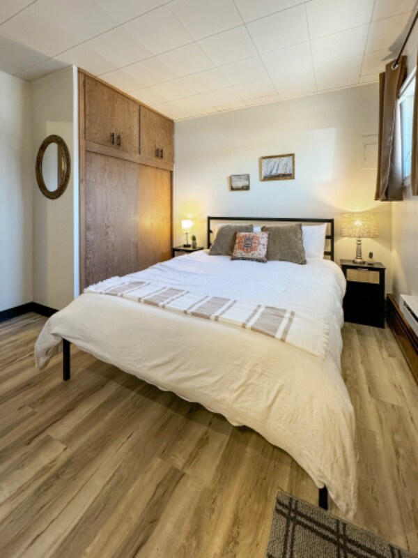 208 2nd St S Unit 12, Hallock, MN 56728