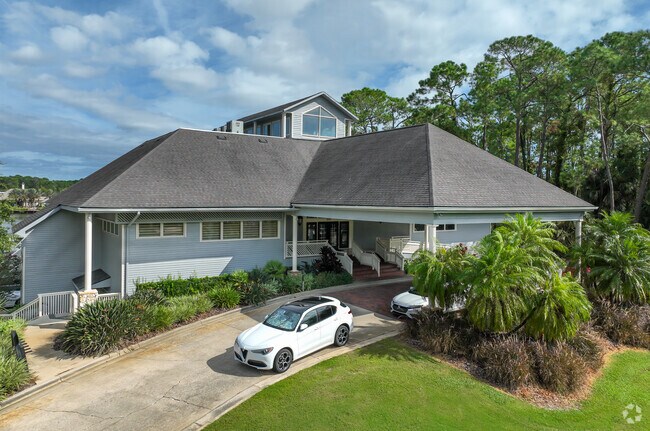 Plantation Bay has two main clubhouses that residents can enjoy.