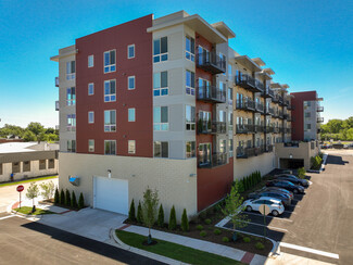 4 N Hickory Ave, Arlington Heights, IL 60004