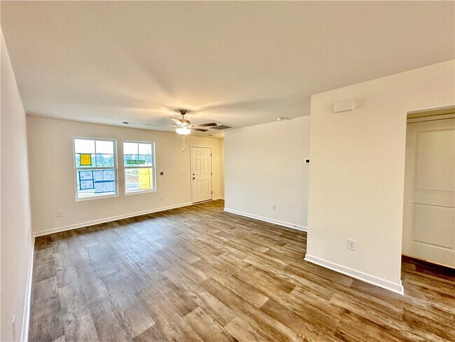 546 Seaborn Cir, Pendleton, SC 29670 - photo 6