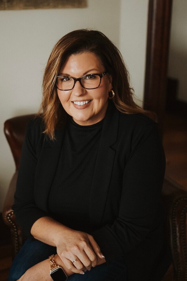 Tia Stultz