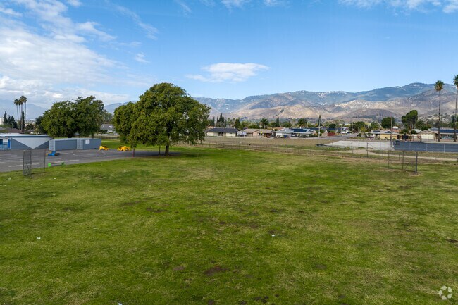 Students can take advantage of numerous sports opportunities at Barton Elementary School.