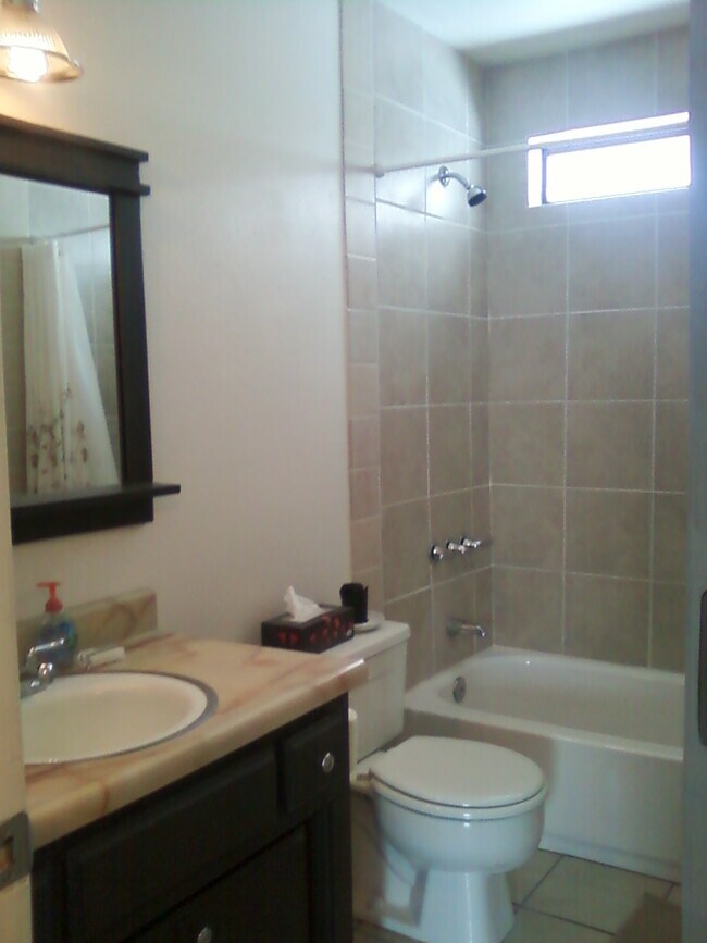 217 E I St, Tehachapi, CA 93561 - photo 7