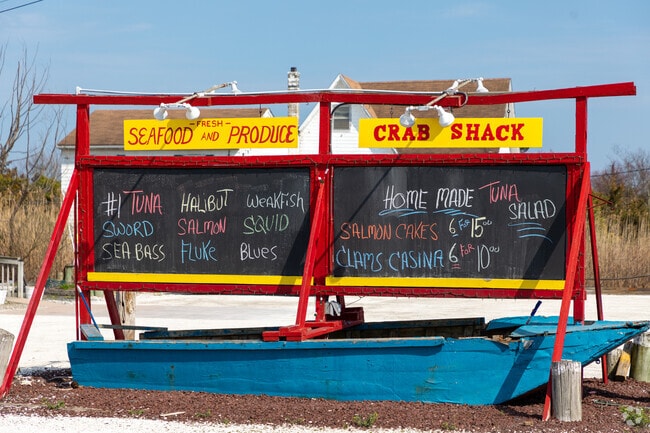 Crab Shack in Brick has a wide variety of fresh-caught fish on sale for reasonable prices.
