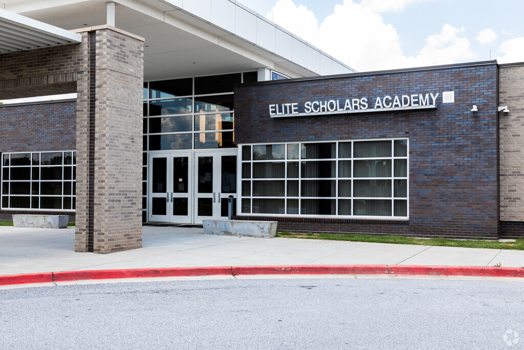 Main entrance to Elite Scholar Academy in Jonesboro, Jonesboro GA