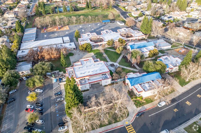 Elk Grove Elementary School offers a variety of classes across several buildings on campus.