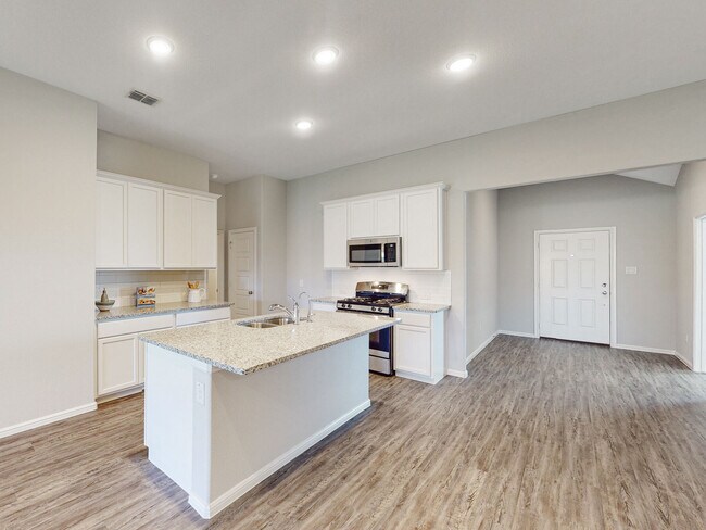 703 Grand Dale Dr unit 36469286, Lavon, TX 75166 - photo 4