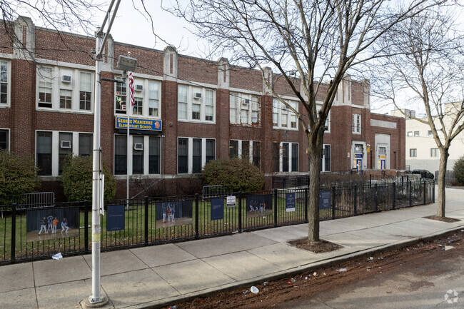 Manierre Elementary School is a well ranked choice for kids in the Old Town neighborhood.
