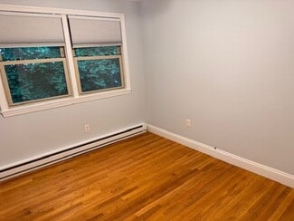 45 Park St Unit 2, Woburn, MA 01801