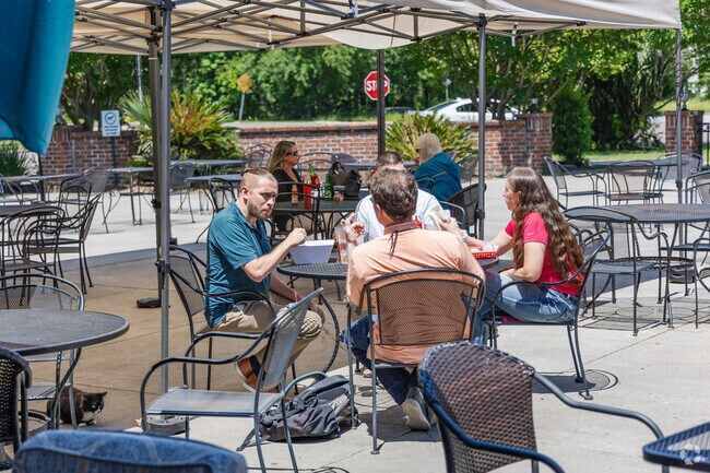 Meet friends for a delicious lunch on the outdoor patio at LG's By The Creek in Hanahan.