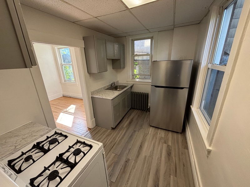 702 Airbrake Ave, Wilmerding, PA 15148 - photo 1