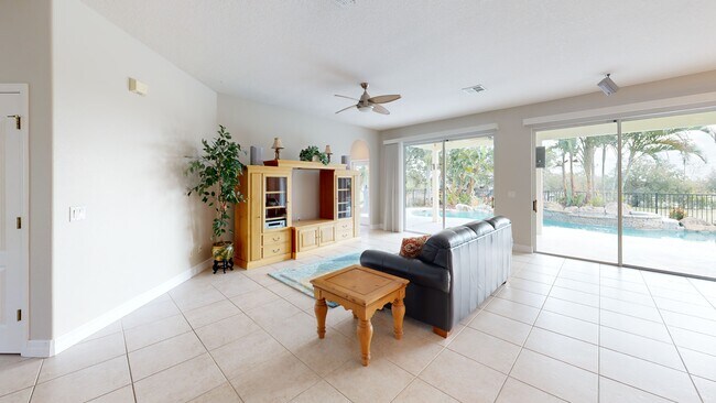 4236 Fawn Meadows Cir, Clermont, FL 34711 - photo 2