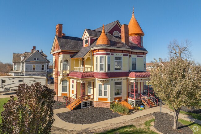 While most homes in Vinton are painted in subdued white, blue or grey tones, some residents choose bright colors to help their homes stand out.