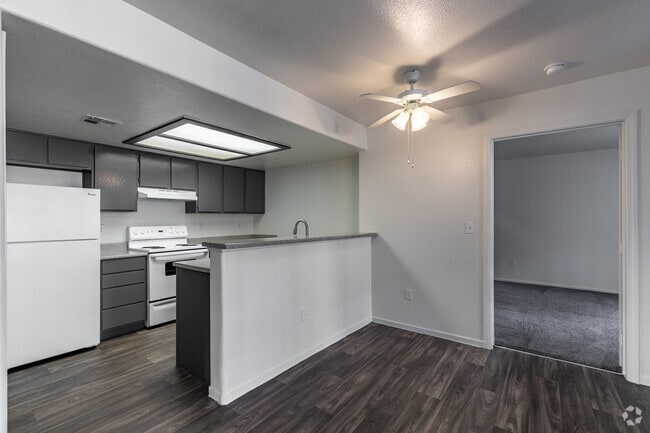 20 Fifty One, Las Vegas, NV 89108 - photo 2