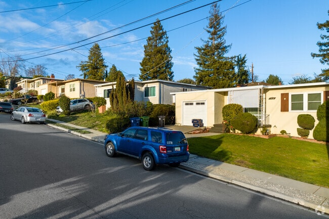 Ranch-style homes line the streets of the Downtown Castro Valley neighborhood.