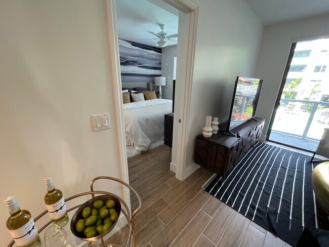 2131 NE 167th St unit A1, North Miami Beach, FL 33162 - photo 5