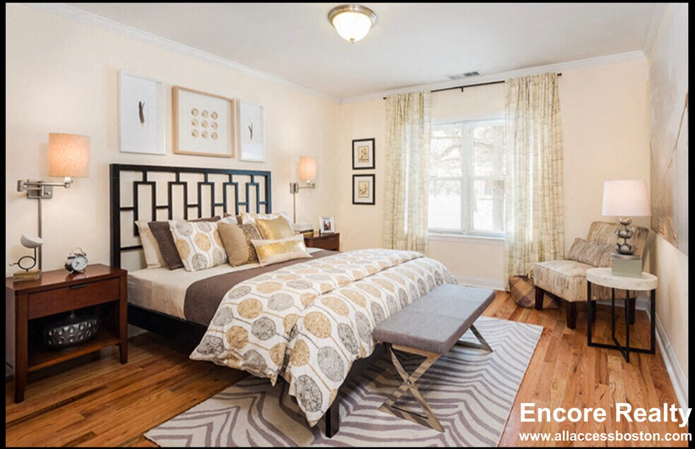 285 Beverly Rd unit 2, Chestnut Hill, MA 02467 - photo 1