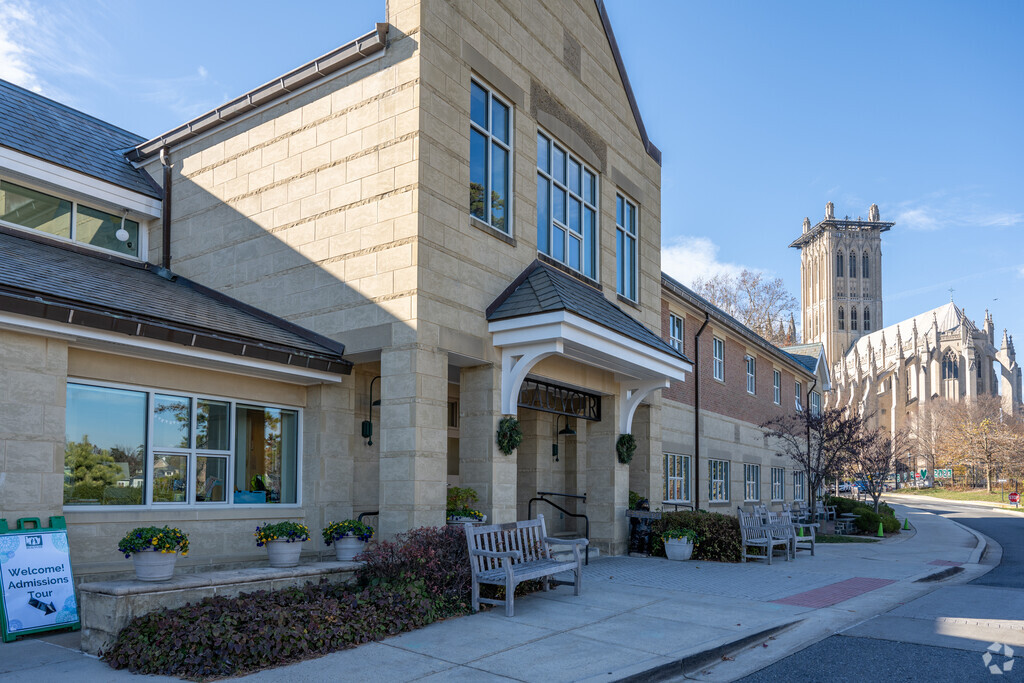 The Beauvoir School is a coeducational primary school on the grounds of the Washington National.