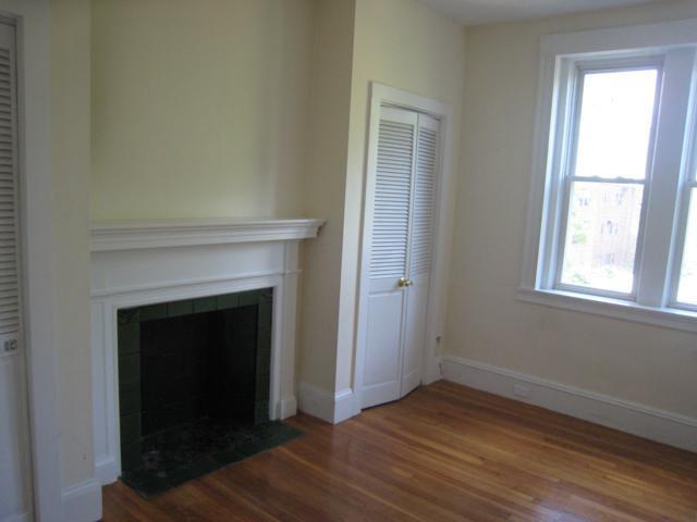 66 Egmont St unit 4, Brookline, MA 02446 - photo 4