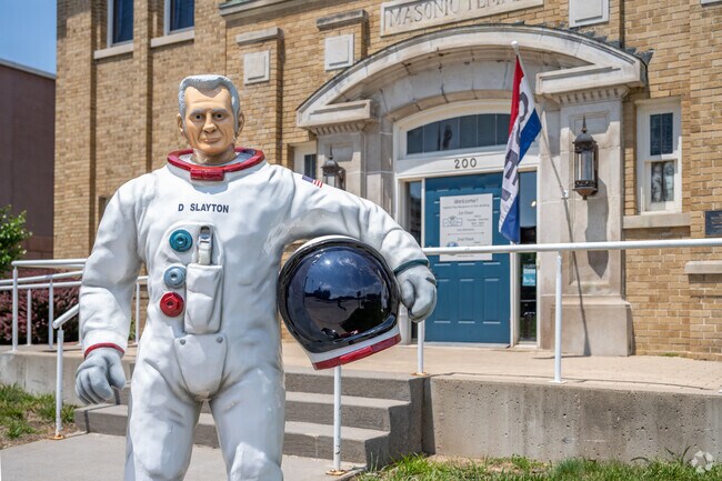 The Deke Slayton Memorial Space and Bicycle Museum serves as a memorial for the famed astronaut from Sparta.