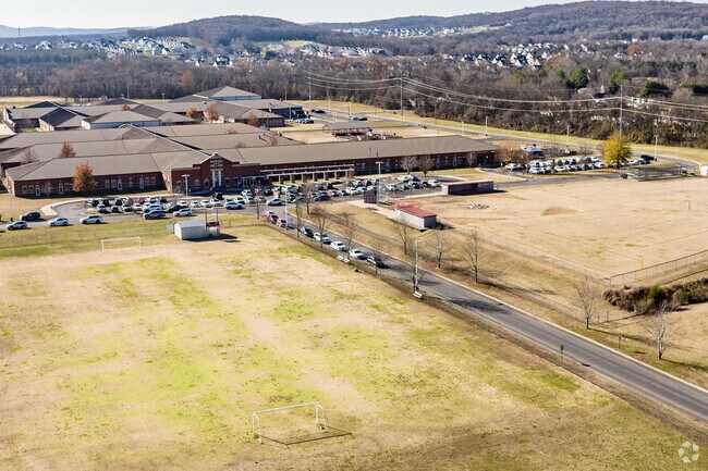 Stewarts Creek Elementary School aerial