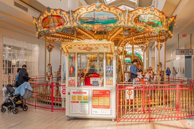 Stonewood Center is a great place to bring the family for a day of shopping and fun.