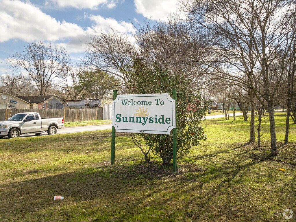 About Sunnyside Schools, Demographics, Things to Do
