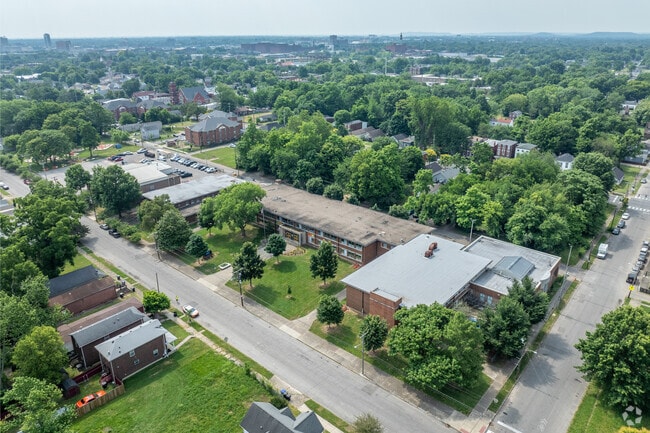 The student:teacher ratio at Byck Elementary School is 12:1.