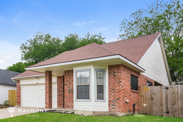 3614 Riverhead Dr, Arlington, TX 76015 - photo 1