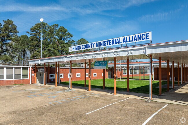 Main Street Alternative School server grades 1 through 12.
