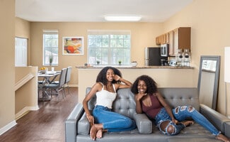 2190 NW 4th Ct, Boca Raton, FL 33431