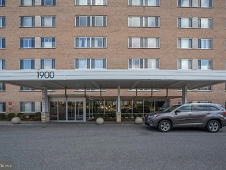 1900 Lyttonsville Rd Unit 1105, Silver Spring, MD 20910