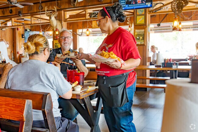 Shorty's BBQ is a one of a kind BBQ restaurant serving University Park residents since 1952.