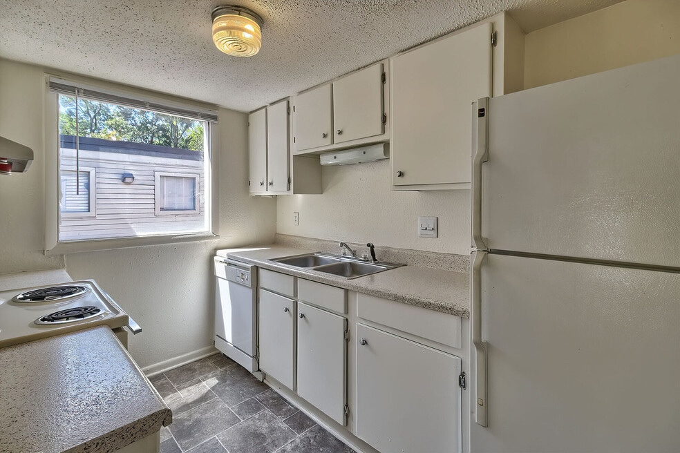 The Farrington, Columbia, SC 29210 - photo 1