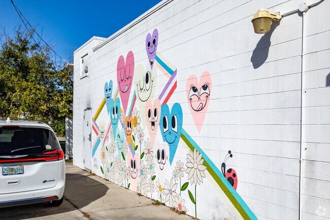 Public art installations highlight the rich history of the Lockhart community.