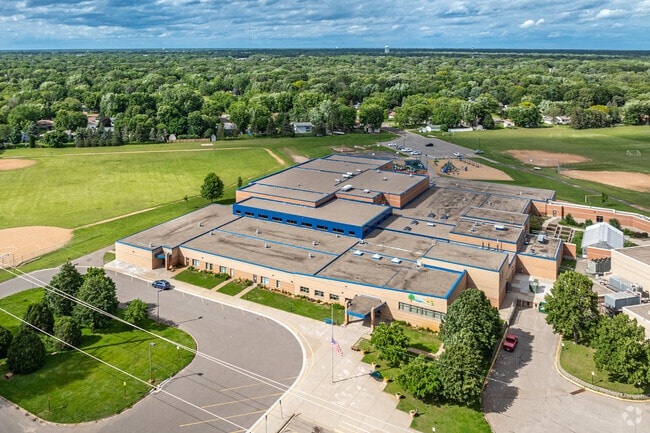 Champlin-Brooklyn Park Academy has an on-site nature center, greenhouse, gardens, and math lab.