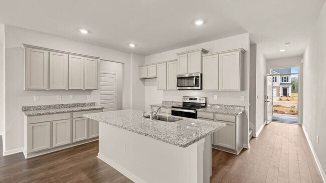 1410 Gray Branch Ct, Lawrenceville, GA 30045 - photo 5